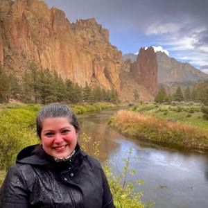 Meet your Posher, Sara